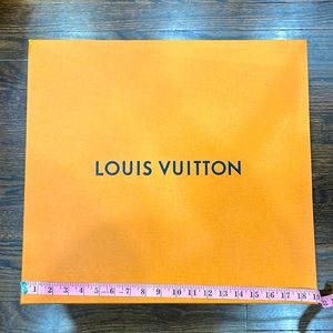 Huge Louis Vuitton box (men clothing) storage